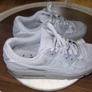 Nike Mens Gray Airmax Sneakers